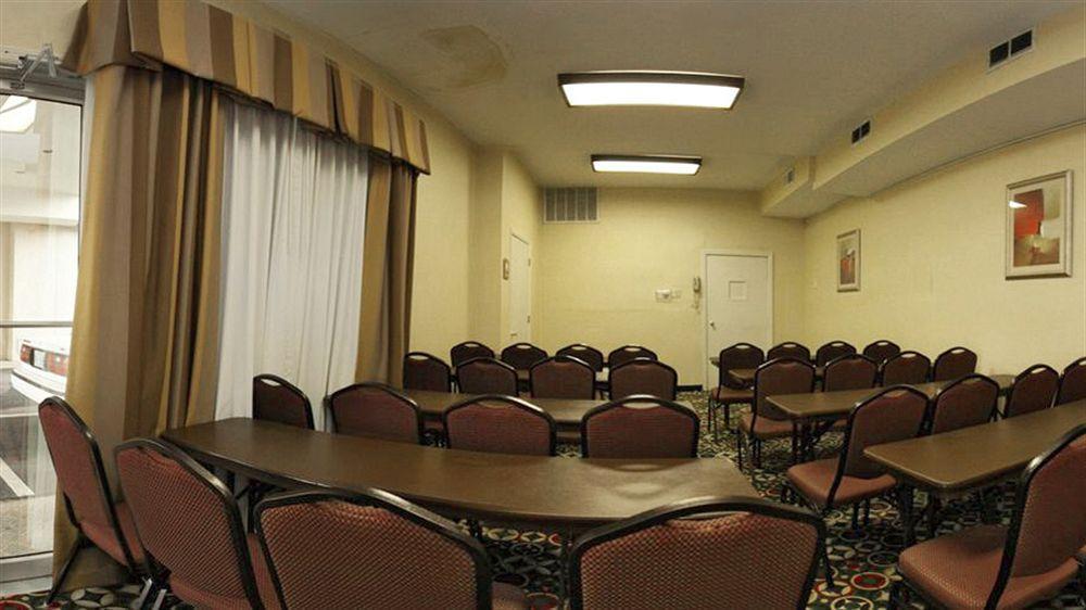 Holiday Inn Express Washington Dc Silver Spring By Ihg מראה חיצוני תמונה