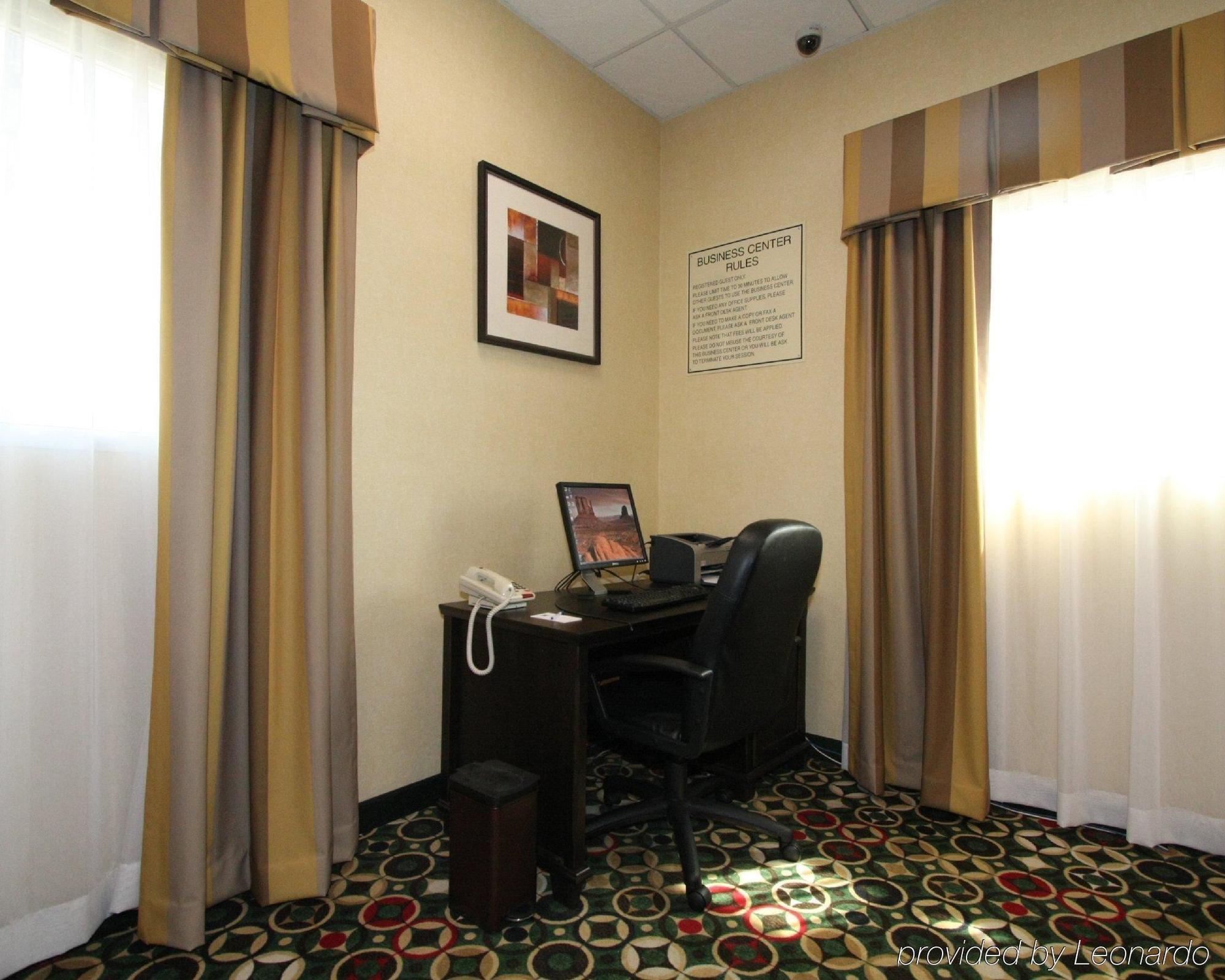 Holiday Inn Express Washington Dc Silver Spring By Ihg מתקנים תמונה