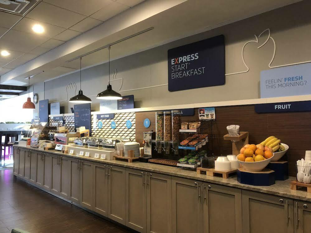 Holiday Inn Express Washington Dc Silver Spring By Ihg מראה חיצוני תמונה